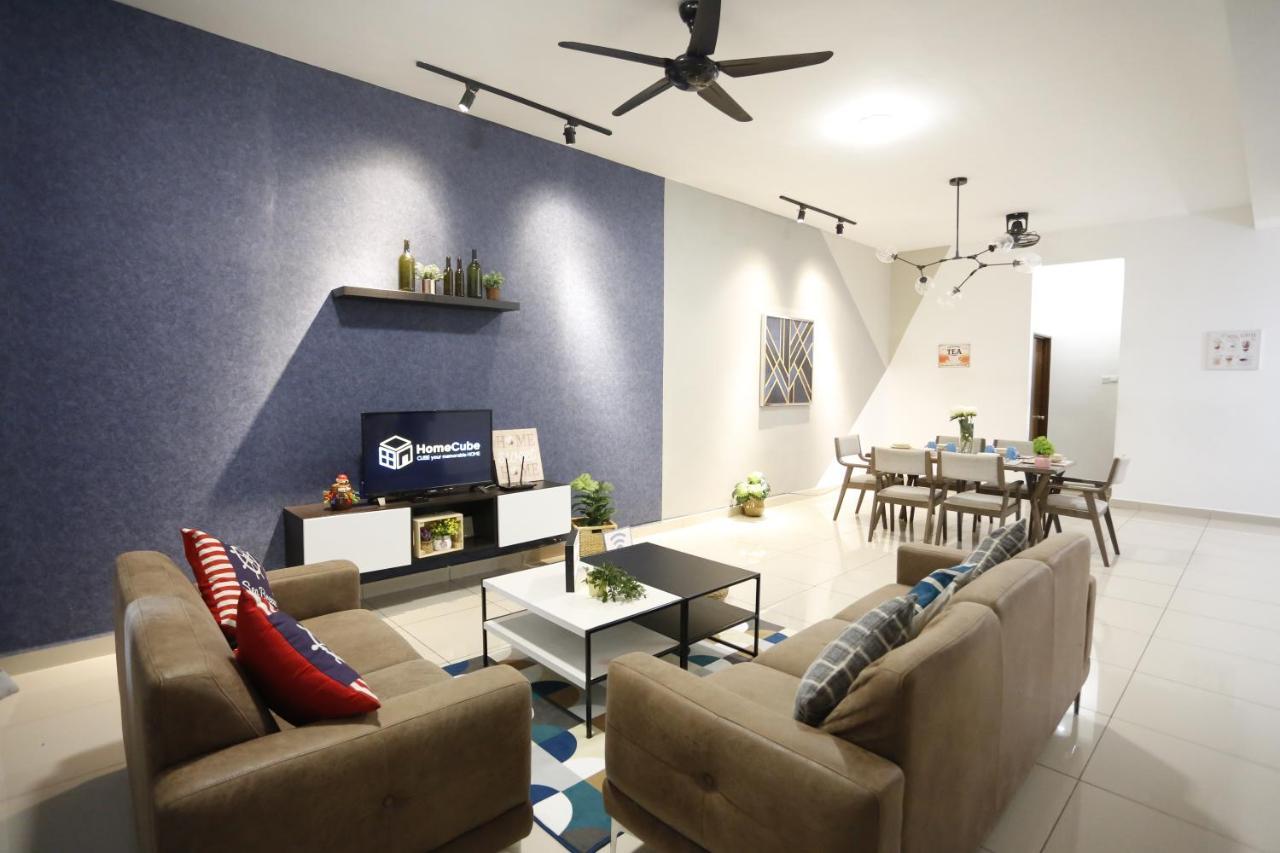 By Cube Homestay
