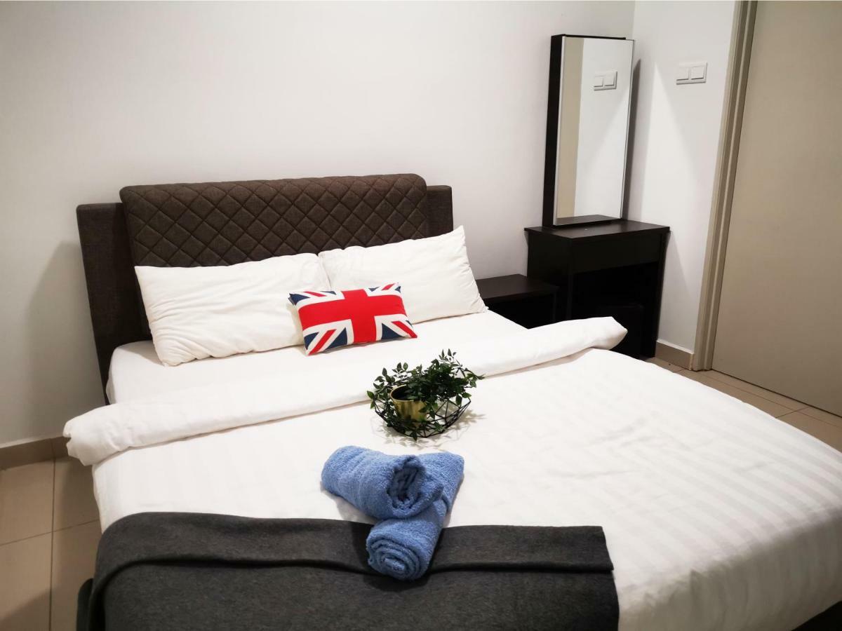 By Cube Homestay Desaru